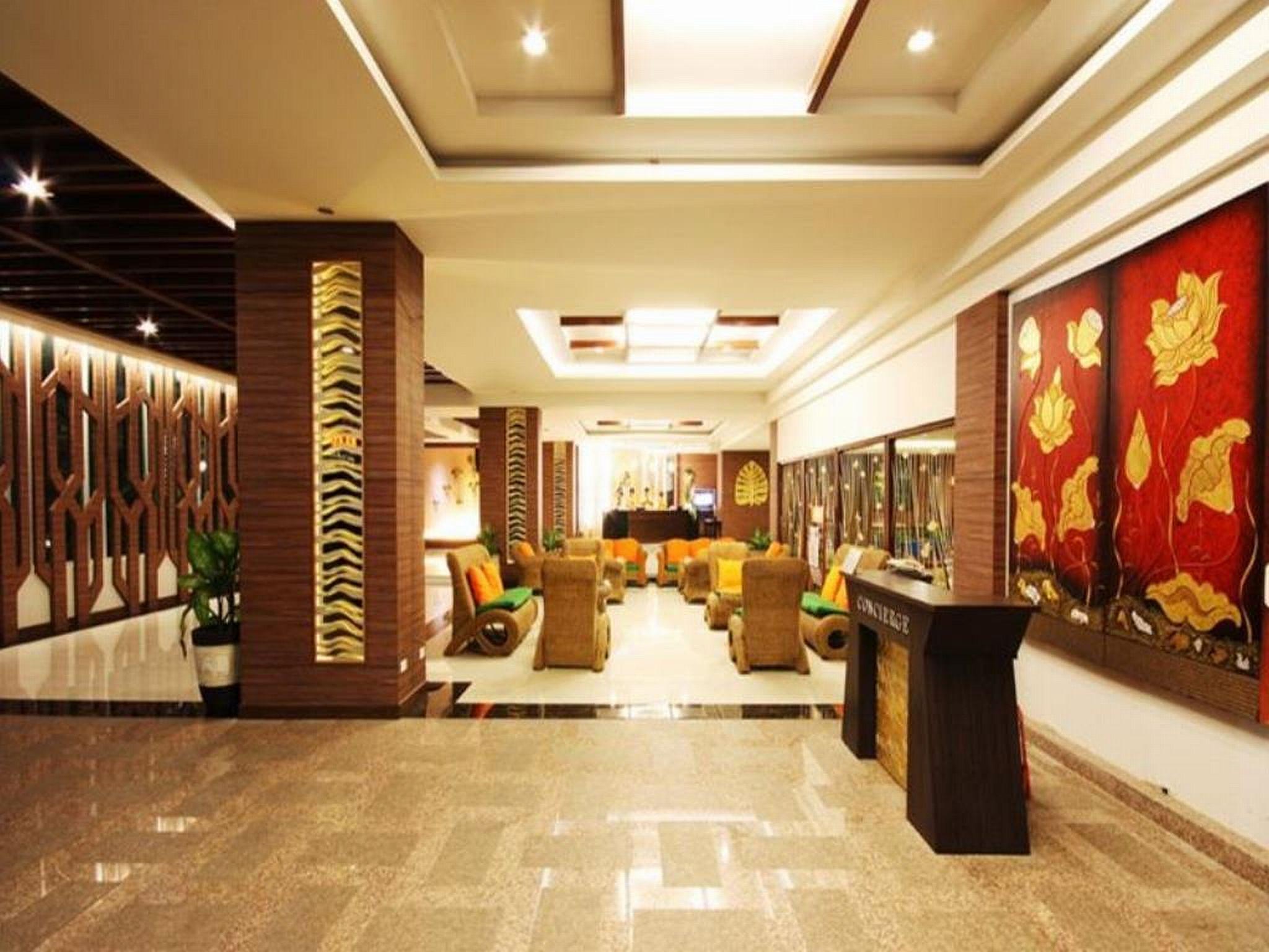 Golden Beach Cha-Am Hotel Exterior photo