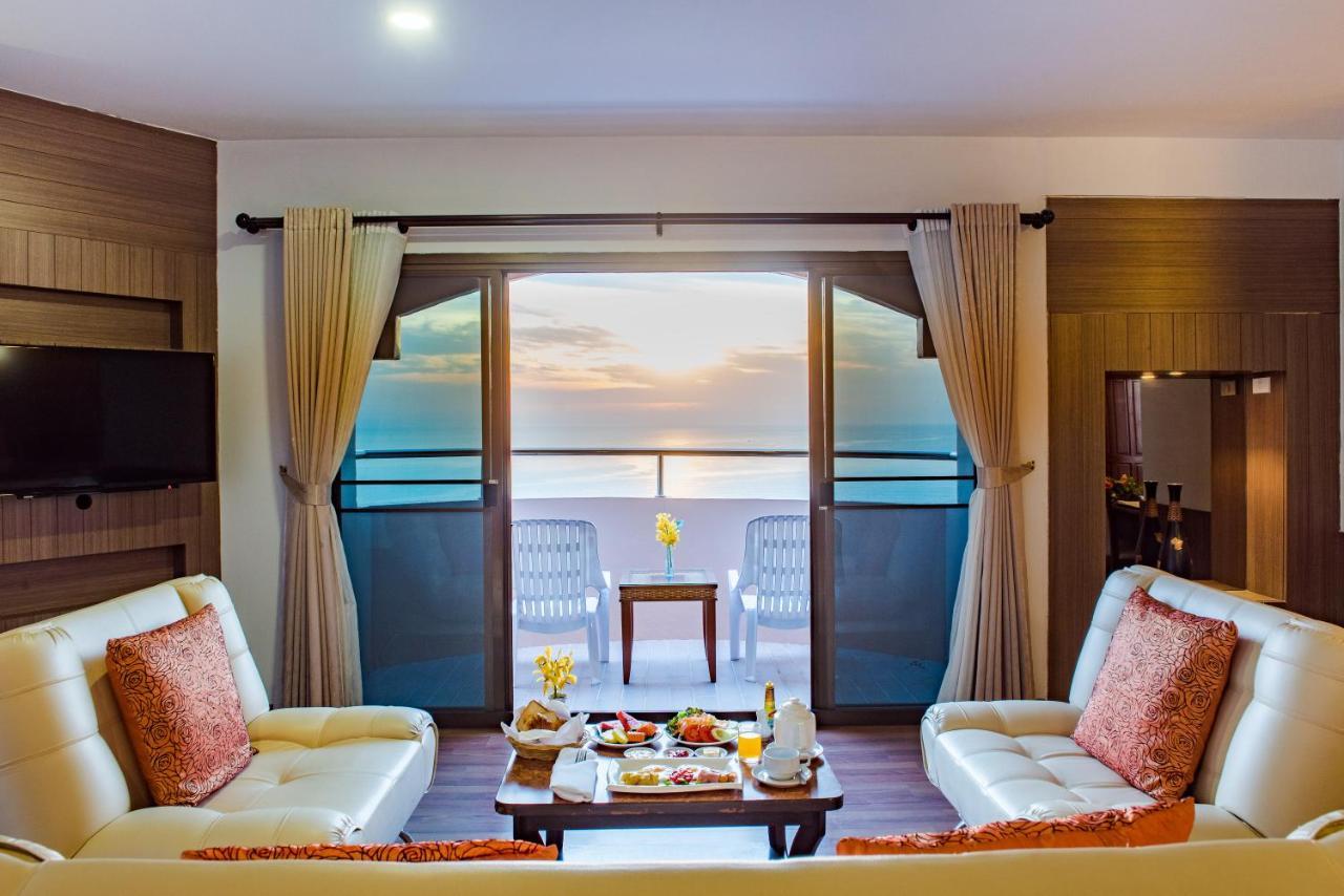 Golden Beach Cha-Am Hotel Exterior photo