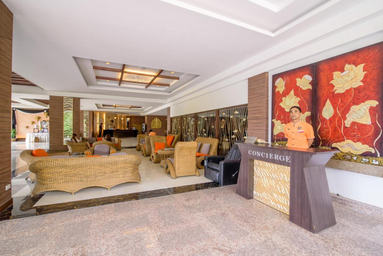 Golden Beach Cha-Am Hotel Exterior photo