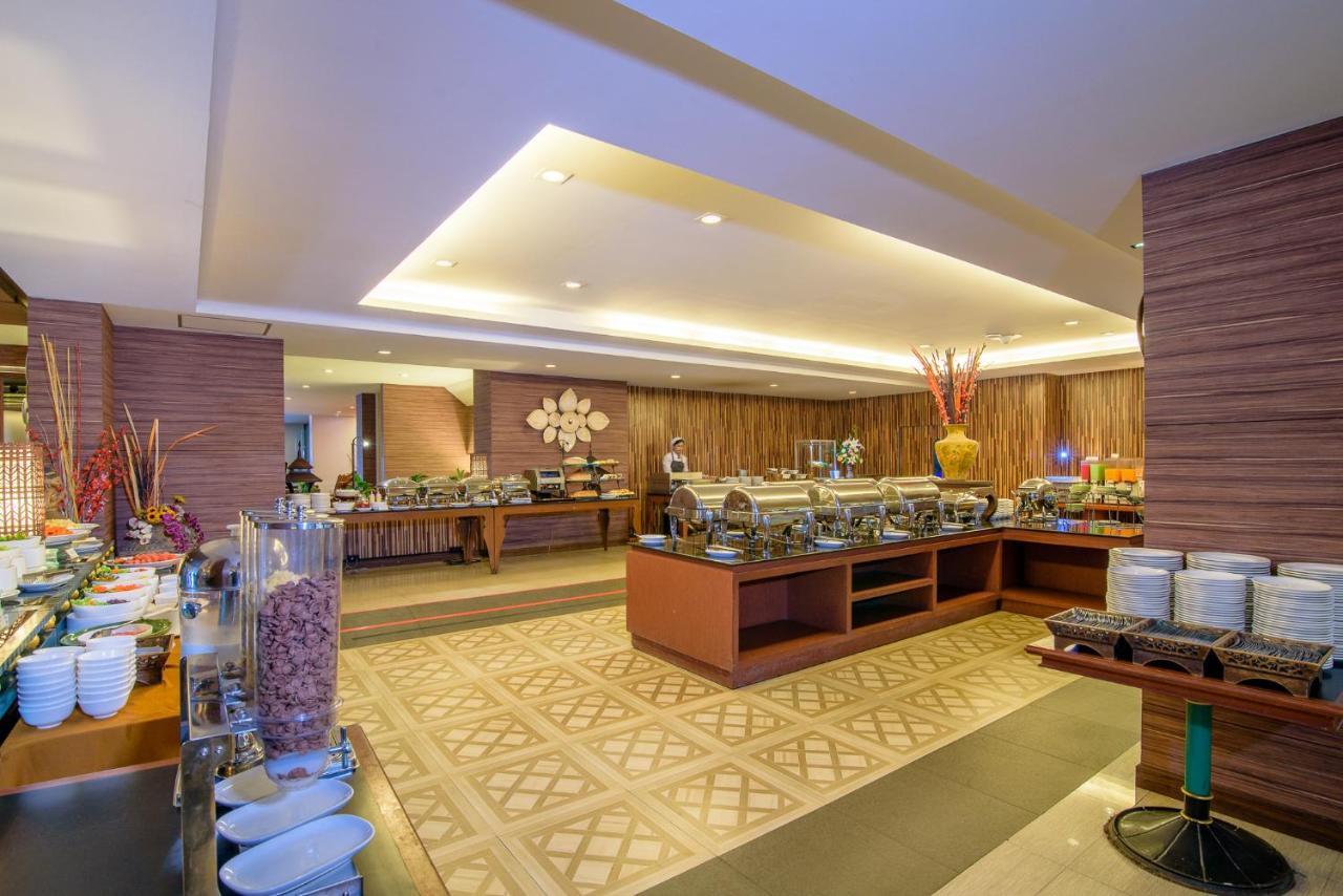 Golden Beach Cha-Am Hotel Exterior photo